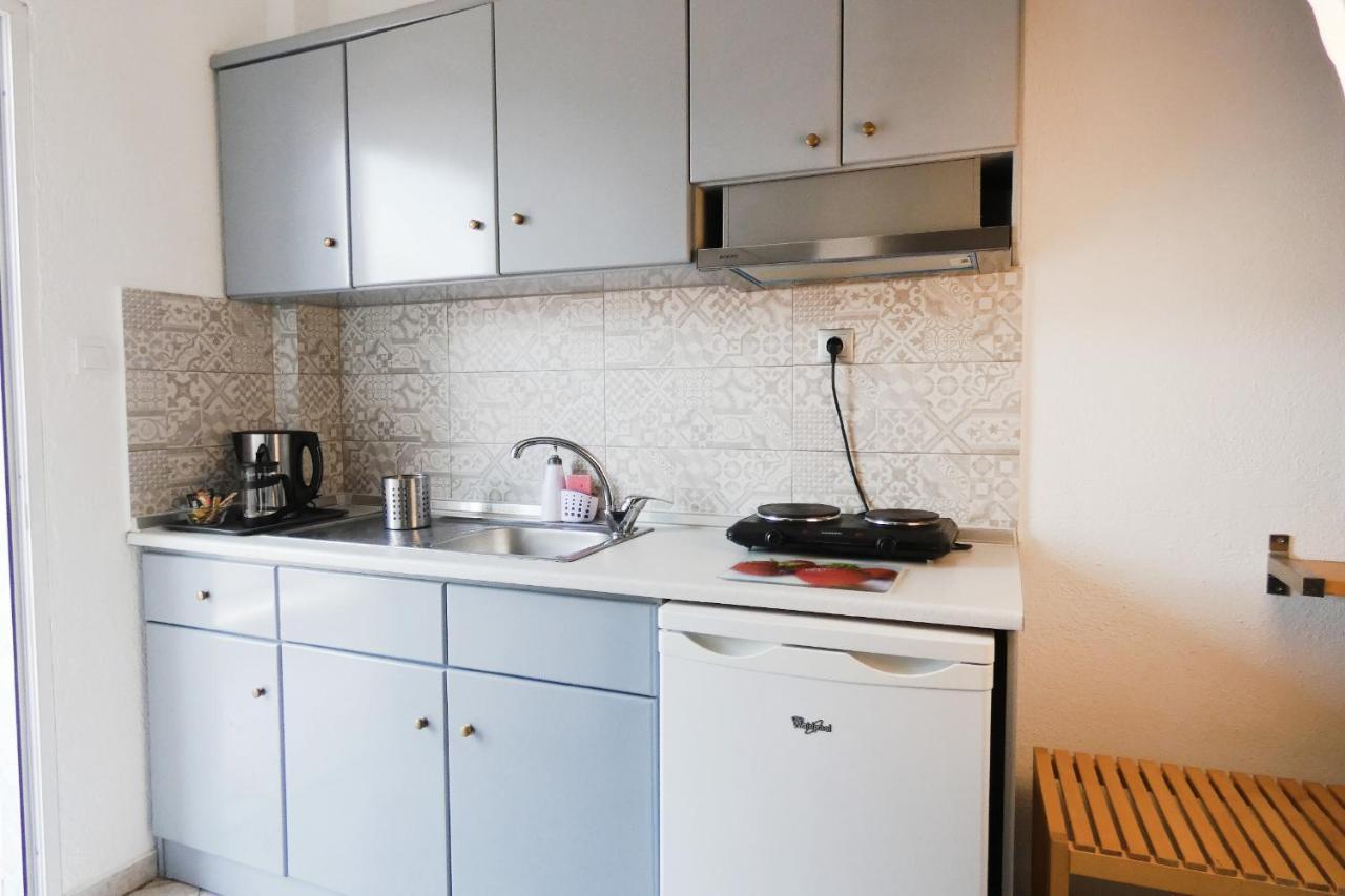 Thalassa Kai Almira Studios ซาร์ตี ภายนอก รูปภาพ